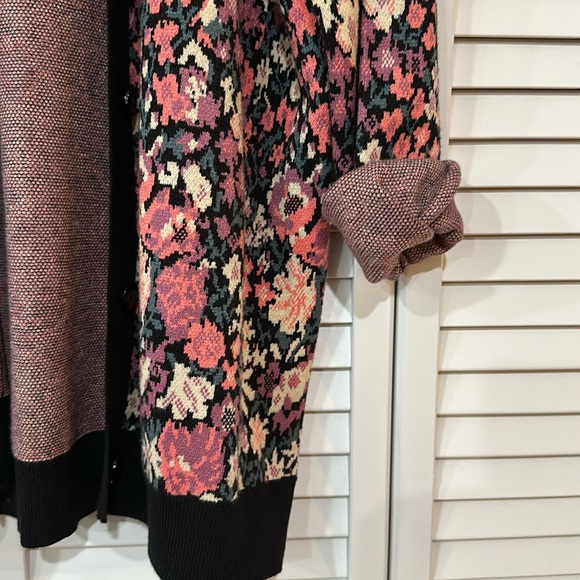 Zara Floral Tapestry Button Cardigan NWT S - Picture 7 of 8